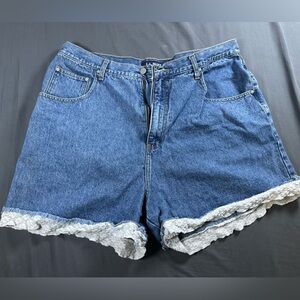 L.A. Blues Denim Shorts with Lace Accent P0040